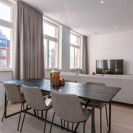 Luxurious Apartment In Town House Near The Beach Blankenberge Extérieur photo